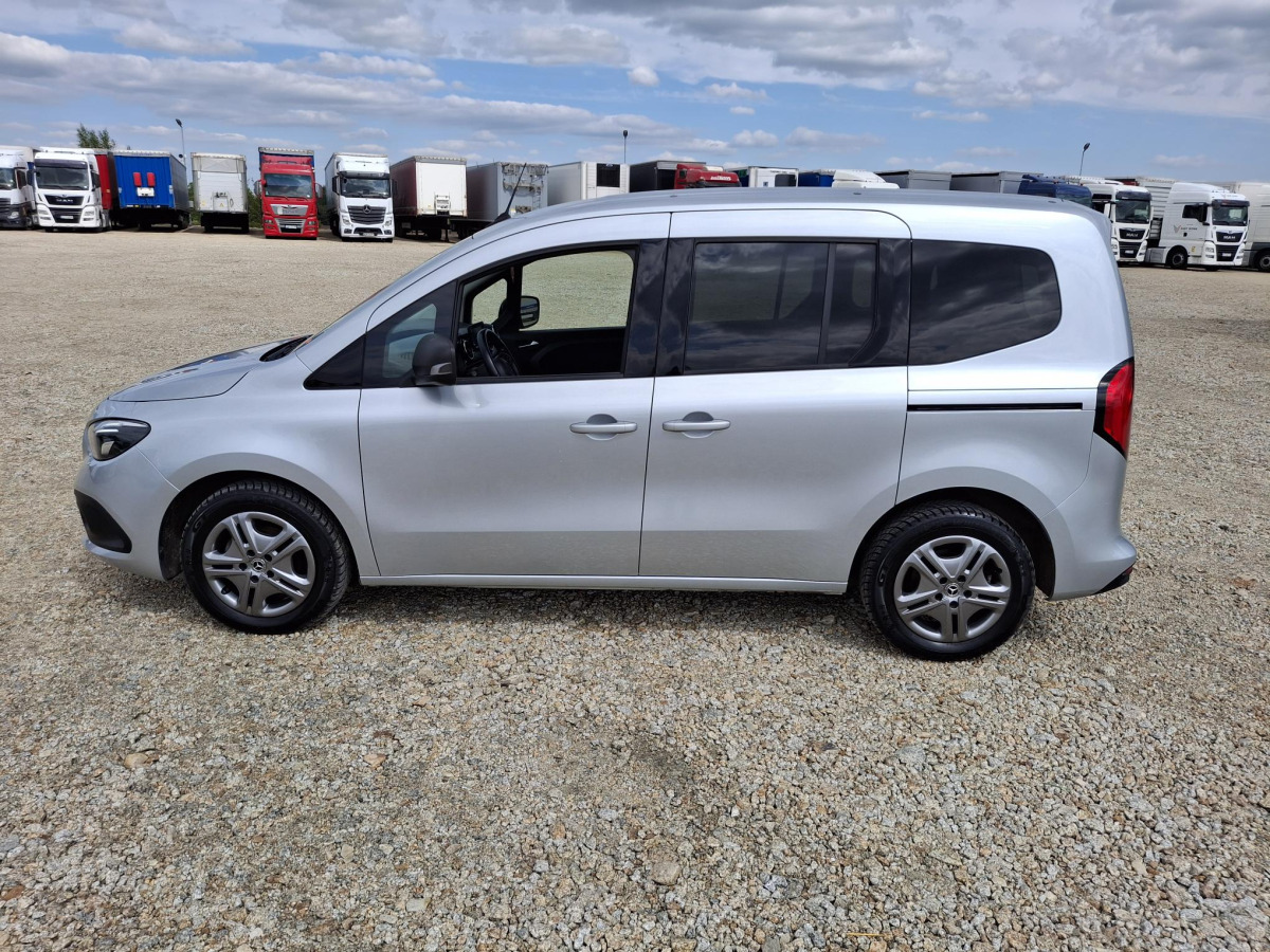 MERCEDES BENZ CITAN FURGON PRZESZKLONY - Furgon: obrázek 3 MERCEDES BENZ CITAN FURGON PRZESZKLONY - Furgon: obrázek 3