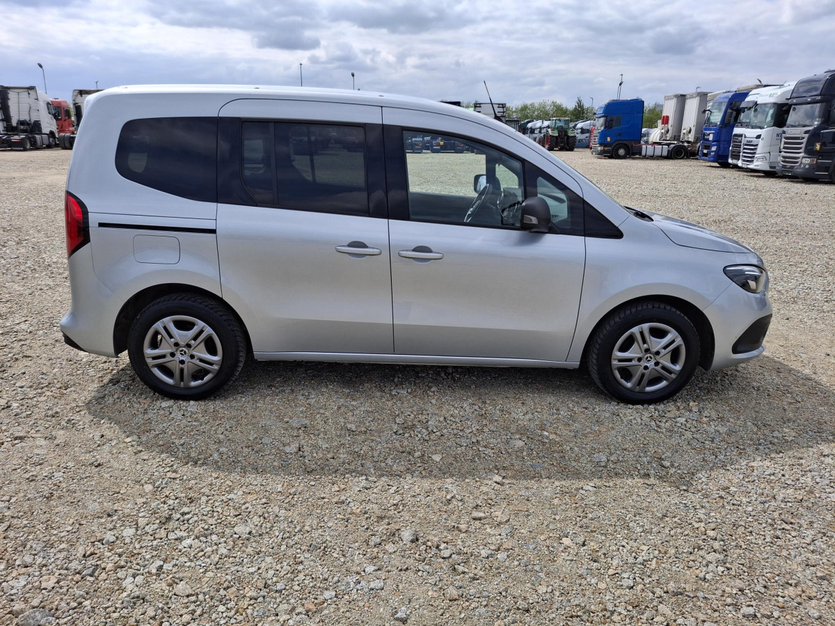 MERCEDES BENZ CITAN FURGON PRZESZKLONY - Furgon: obrázek 5 MERCEDES BENZ CITAN FURGON PRZESZKLONY - Furgon: obrázek 5