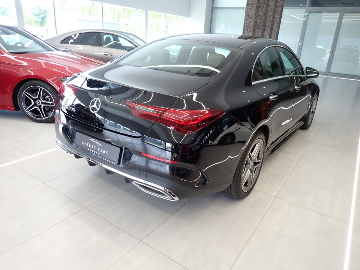 MERCEDES BENZ CLA 200 SEDAN - Sedan: obrázek 3 MERCEDES BENZ CLA 200 SEDAN - Sedan: obrázek 3