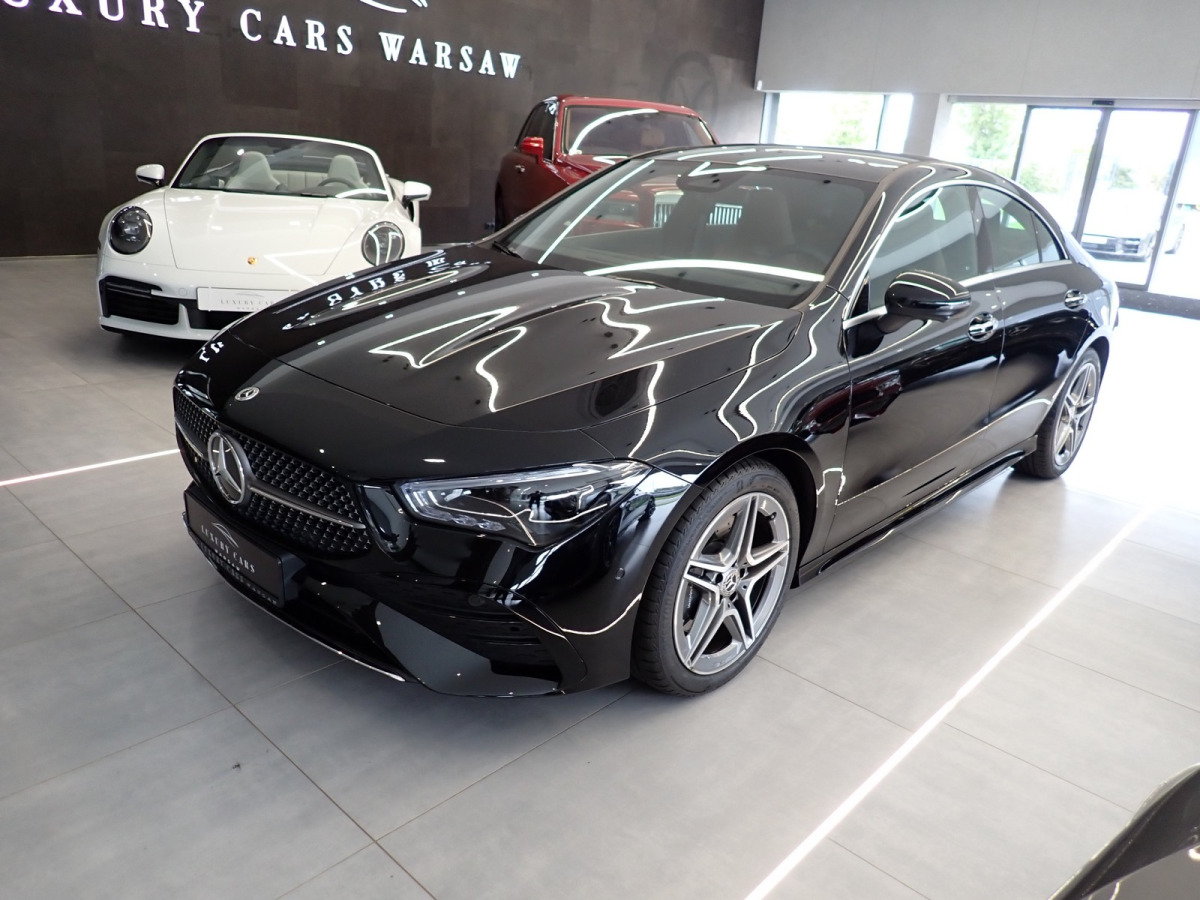 MERCEDES BENZ CLA 200 SEDAN - Sedan: obrázek 2 MERCEDES BENZ CLA 200 SEDAN - Sedan: obrázek 2