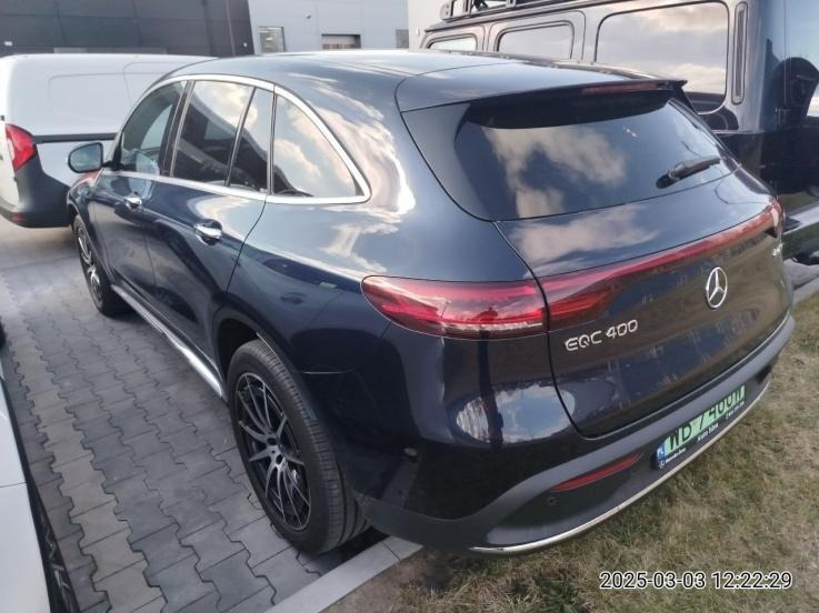 MERCEDES BENZ EQC 400 SUV - SUV: obrázek 3 MERCEDES BENZ EQC 400 SUV - SUV: obrázek 3