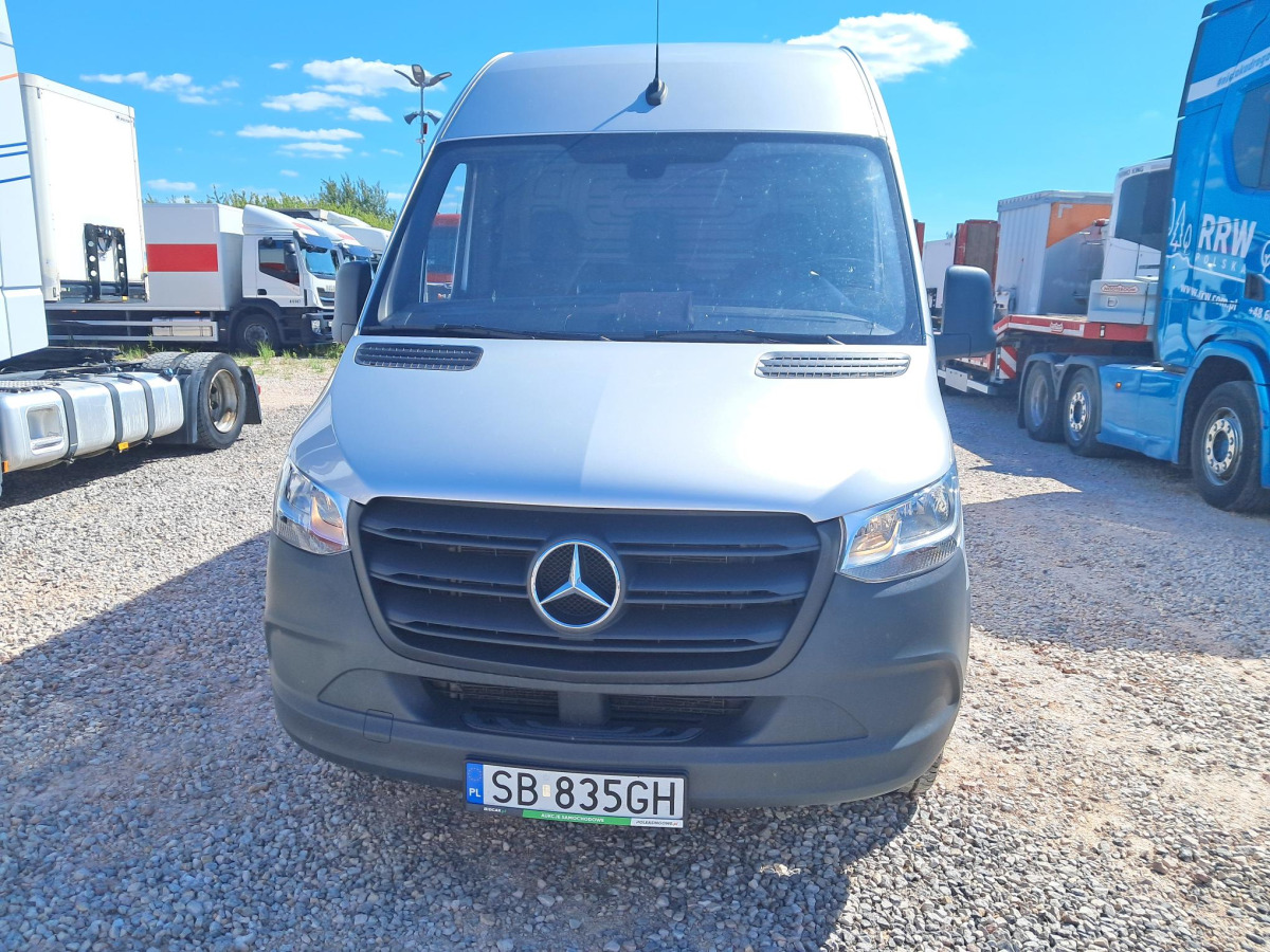 MERCEDES BENZ SPRINTER FURGON BLASZAK - Furgon: obrázek 3 MERCEDES BENZ SPRINTER FURGON BLASZAK - Furgon: obrázek 3