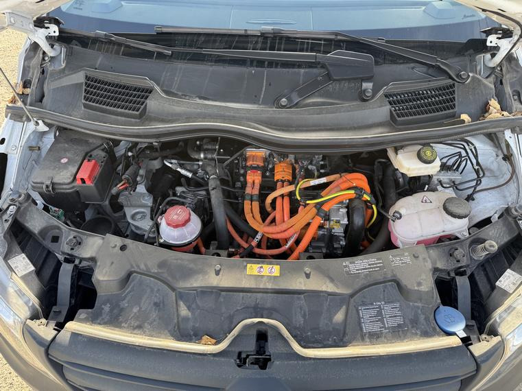 MERCEDES BENZ VITO FURGON BLASZAK - Furgon, Elektrická dodávka: obrázek 5 MERCEDES BENZ VITO FURGON BLASZAK - Furgon, Elektrická dodávka: obrázek 5
