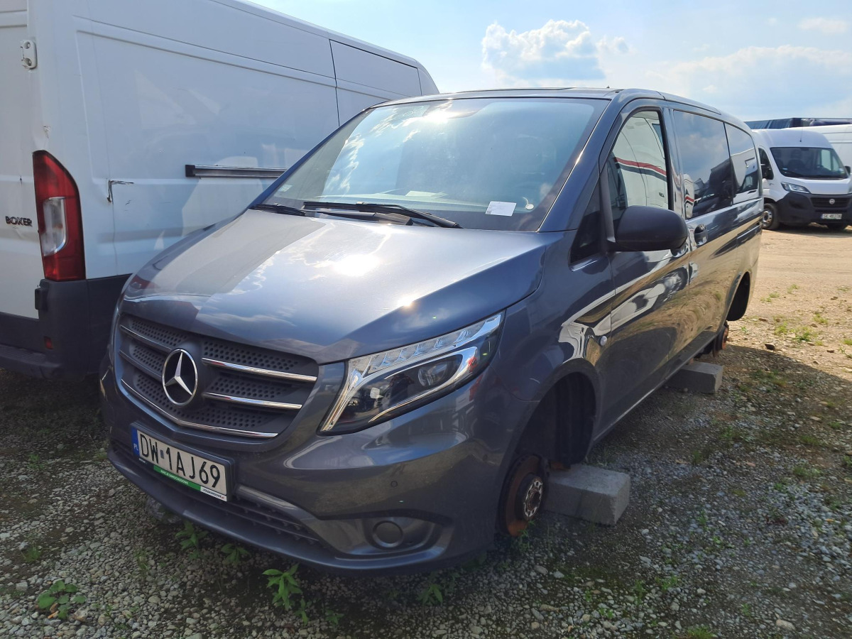 MERCEDES BENZ VITO TOURER VAN - Osobní auto: obrázek 3 MERCEDES BENZ VITO TOURER VAN - Osobní auto: obrázek 3