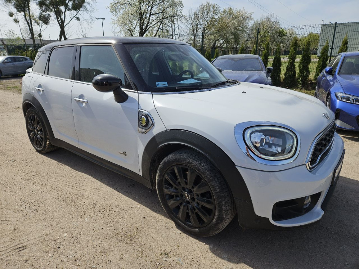 Osobní auto MINI COUNTRYMAN KOMBI: obrázek 1