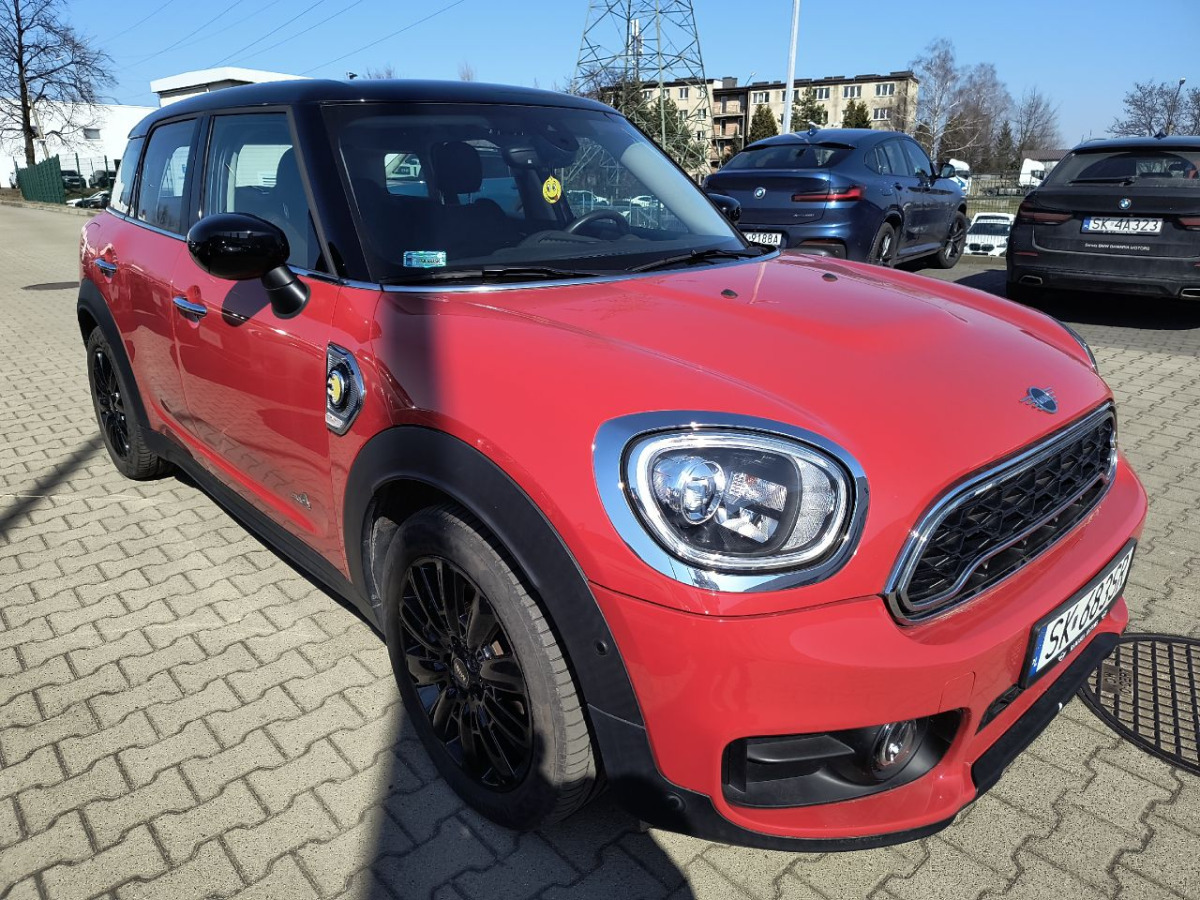 Osobní auto MINI Cooper S E ALL4 HATCHBACK: obrázek 1