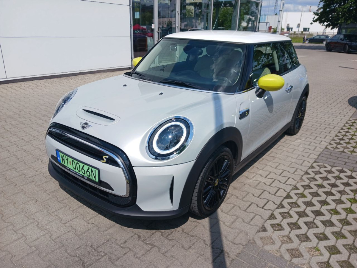 MINI Cooper SE Classic Trim HATCHBACK - Hatchback: obrázek 2 MINI Cooper SE Classic Trim HATCHBACK - Hatchback: obrázek 2