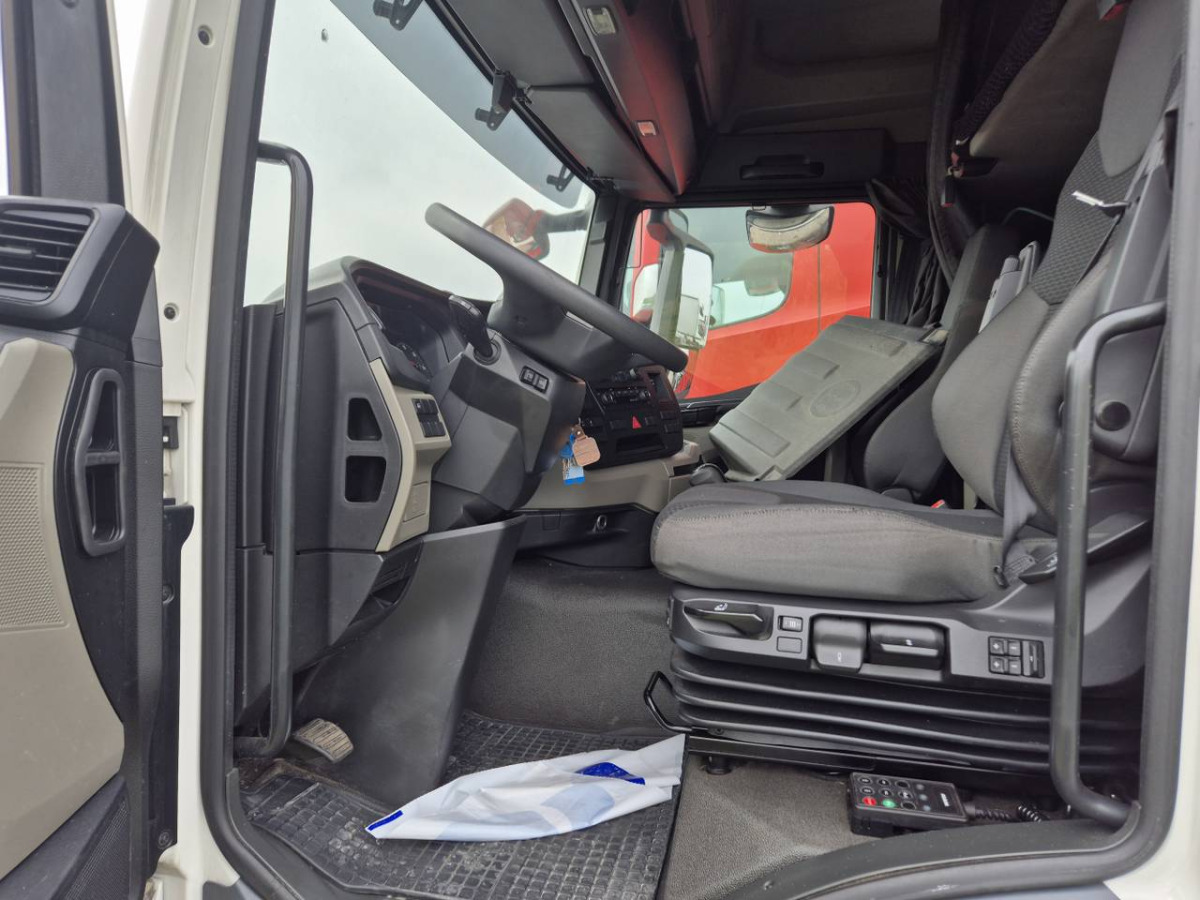 Nákladní auto MAN TGM 15.290 SOLÓWKA Z WINDĄ: obrázek 17