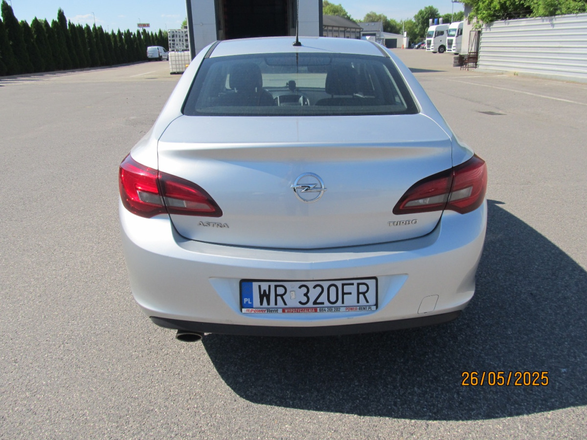 OPEL ASTRA SEDAN - Sedan: obrázek 5 OPEL ASTRA SEDAN - Sedan: obrázek 5
