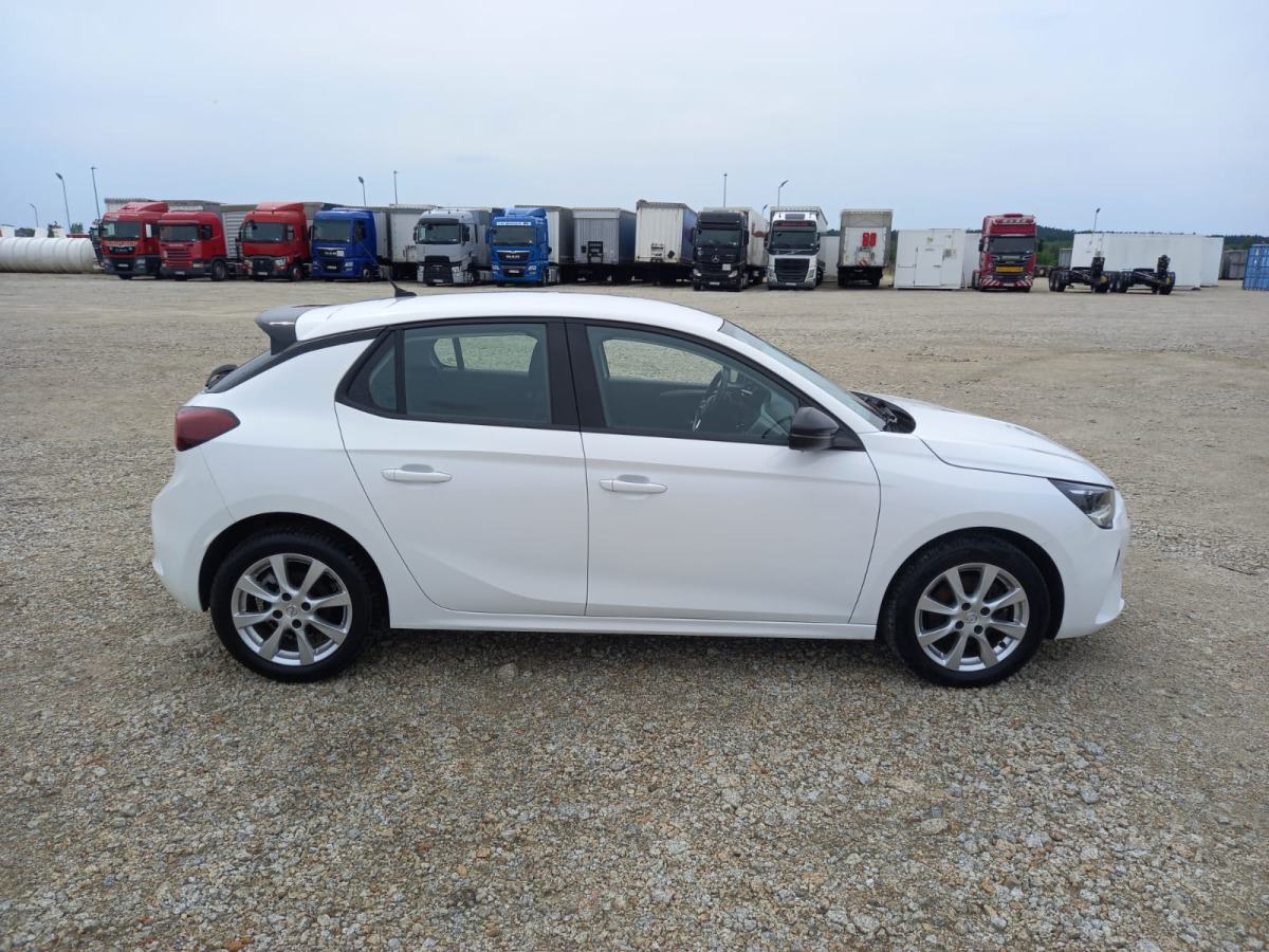 OPEL CORSA HATCHBACK - Hatchback: obrázek 4 OPEL CORSA HATCHBACK - Hatchback: obrázek 4