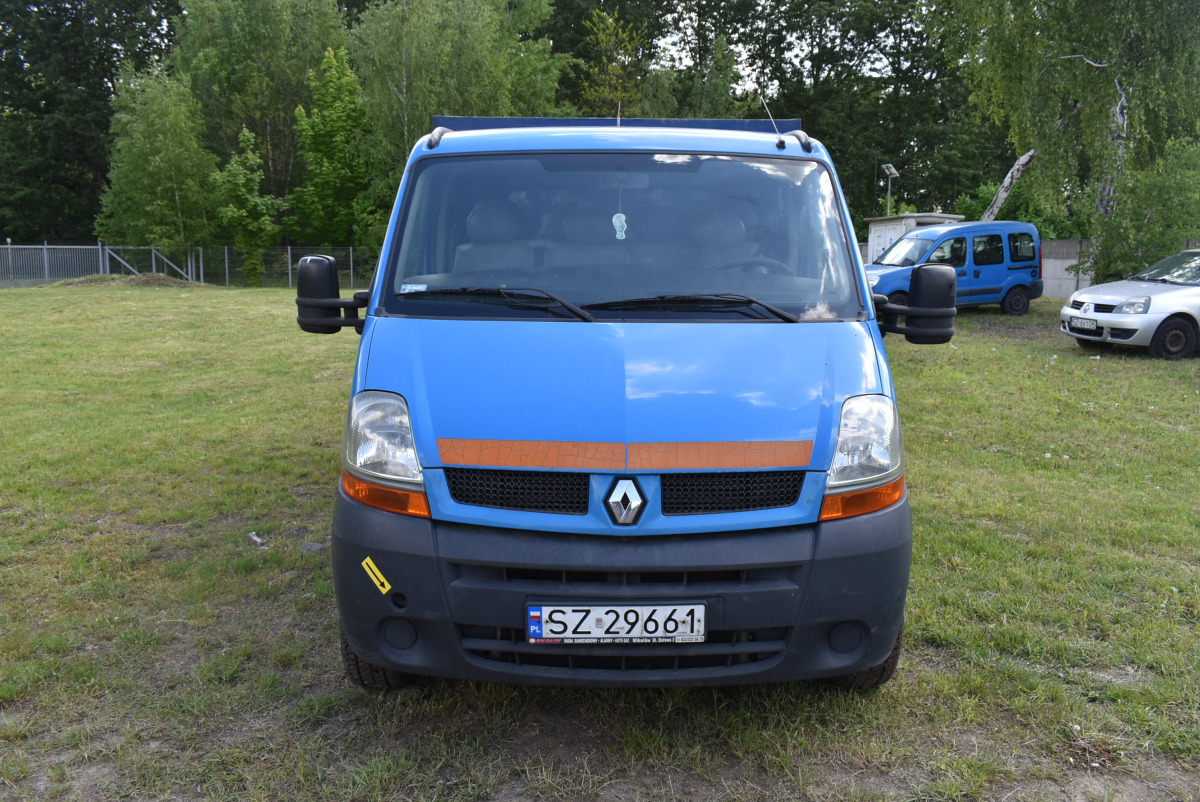 RENAULT MASTER DOKA - Dodávka s dvojitou kabinou: obrázek 3 RENAULT MASTER DOKA - Dodávka s dvojitou kabinou: obrázek 3