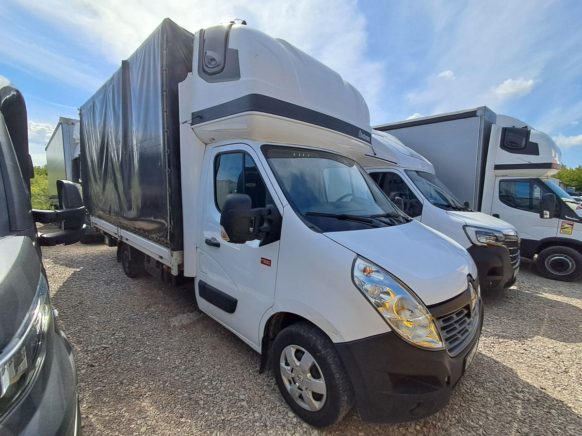 RENAULT MASTER PLANDEKA Z WINDĄ - Plachtová dodávka: obrázek 1 RENAULT MASTER PLANDEKA Z WINDĄ - Plachtová dodávka: obrázek 1