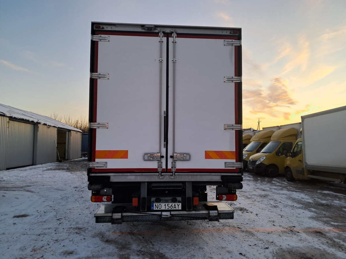RENAULT PREMIUM CHŁODNIA Z AGREGATEM - Chladírenský nákladní automobil: obrázek 4 RENAULT PREMIUM CHŁODNIA Z AGREGATEM - Chladírenský nákladní automobil: obrázek 4