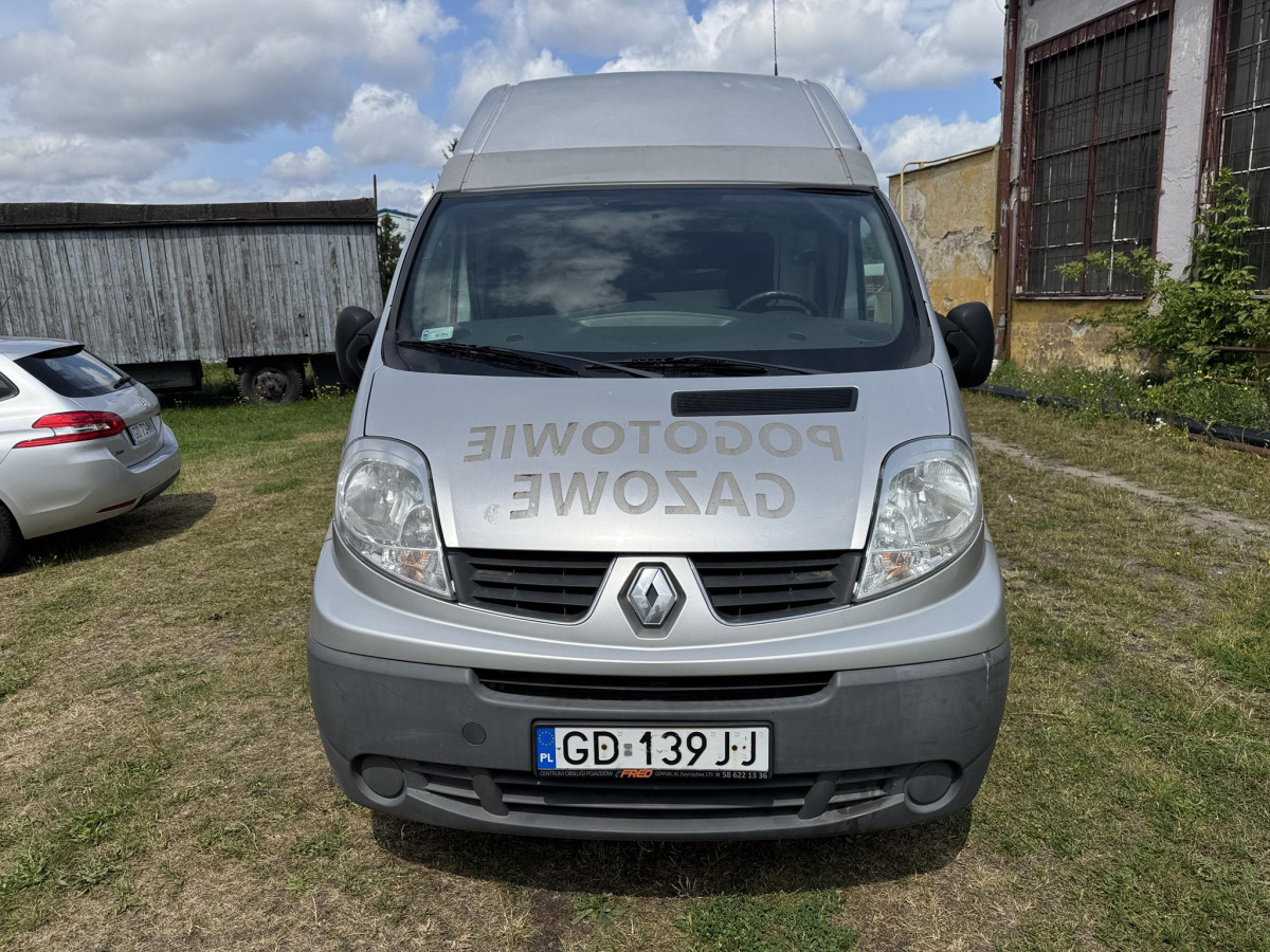 RENAULT TRAFIC FURGON BLASZAK - Furgon: obrázek 3 RENAULT TRAFIC FURGON BLASZAK - Furgon: obrázek 3