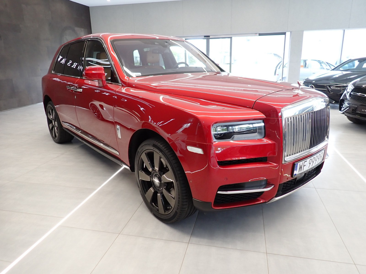 ROLLS ROYCE CULLINAN SUV - SUV: obrázek 1 ROLLS ROYCE CULLINAN SUV - SUV: obrázek 1