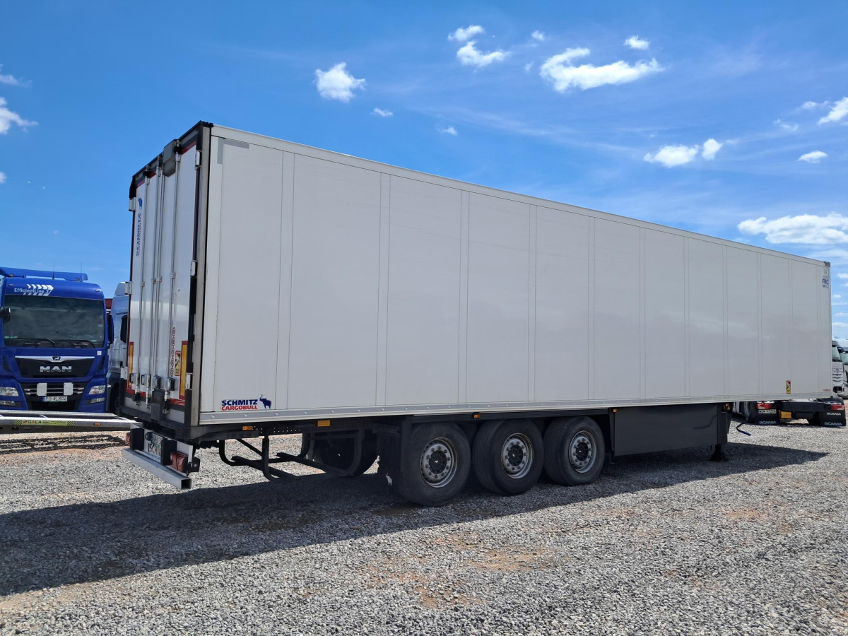 SCHMITZ CARGOBULL SKO 24/L-13.4 FP COOL V7 CHŁODNIA - Chladírenský přívěs: obrázek 5 SCHMITZ CARGOBULL SKO 24/L-13.4 FP COOL V7 CHŁODNIA - Chladírenský přívěs: obrázek 5