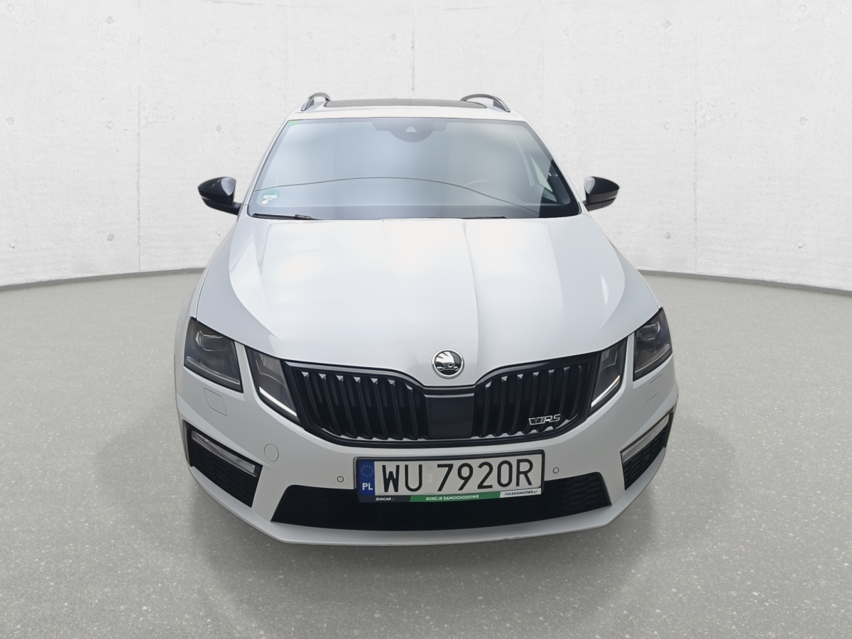 SKODA OCTAVIA KOMBI - Osobní auto: obrázek 4 SKODA OCTAVIA KOMBI - Osobní auto: obrázek 4