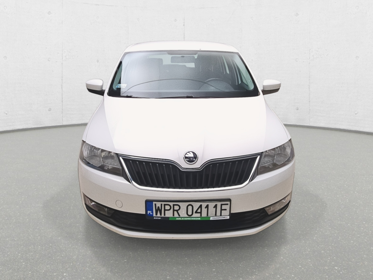 SKODA RAPID KOMBI - Osobní auto: obrázek 3 SKODA RAPID KOMBI - Osobní auto: obrázek 3