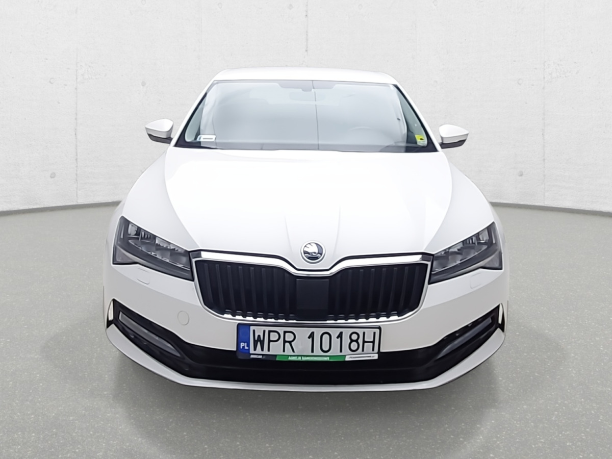 SKODA SUPERB SEDAN - Osobní auto: obrázek 3 SKODA SUPERB SEDAN - Osobní auto: obrázek 3