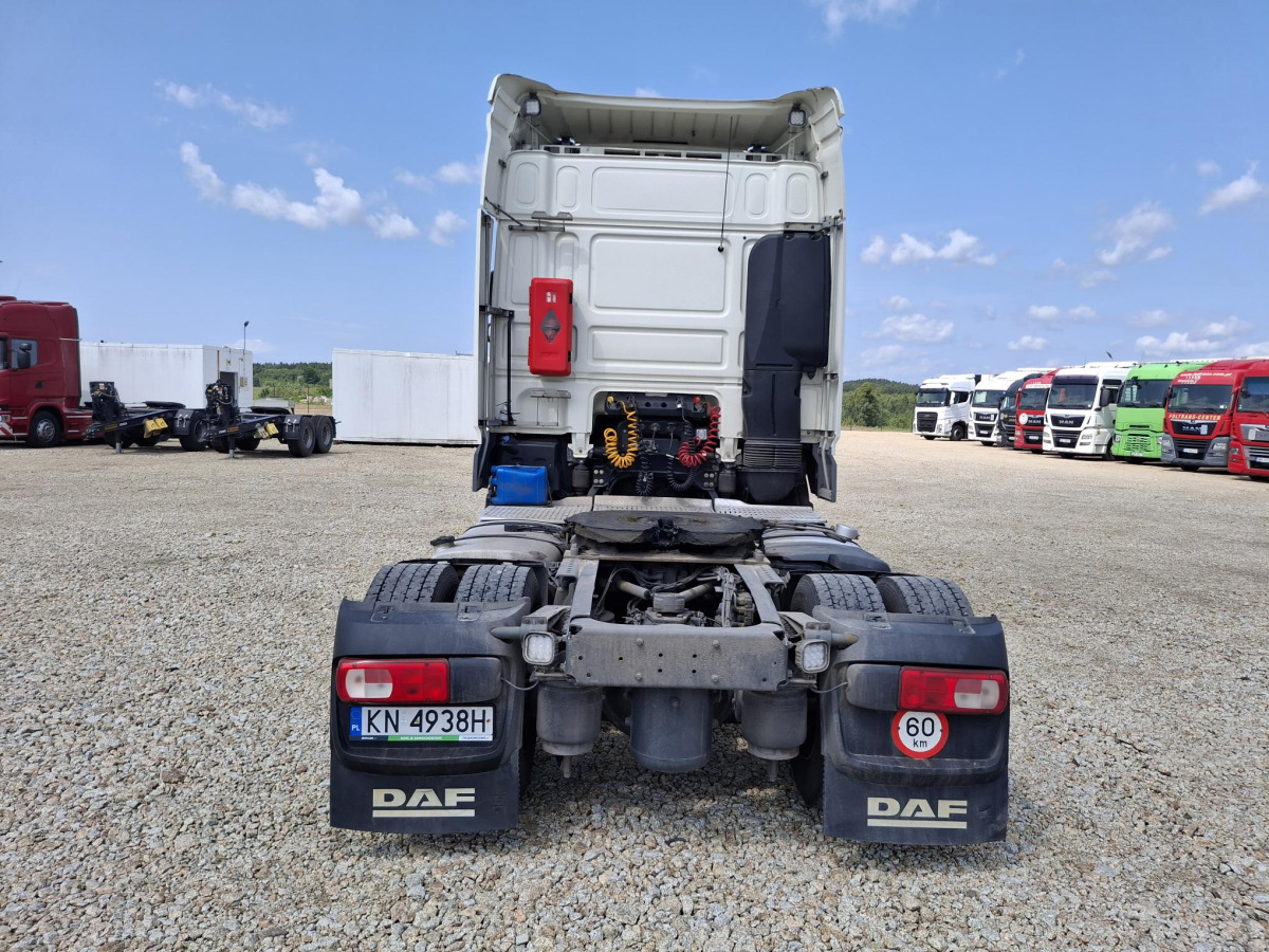 DAF XF 450 FT CIĄGNIK SIODŁOWY - Tahač: obrázek 4 DAF XF 450 FT CIĄGNIK SIODŁOWY - Tahač: obrázek 4