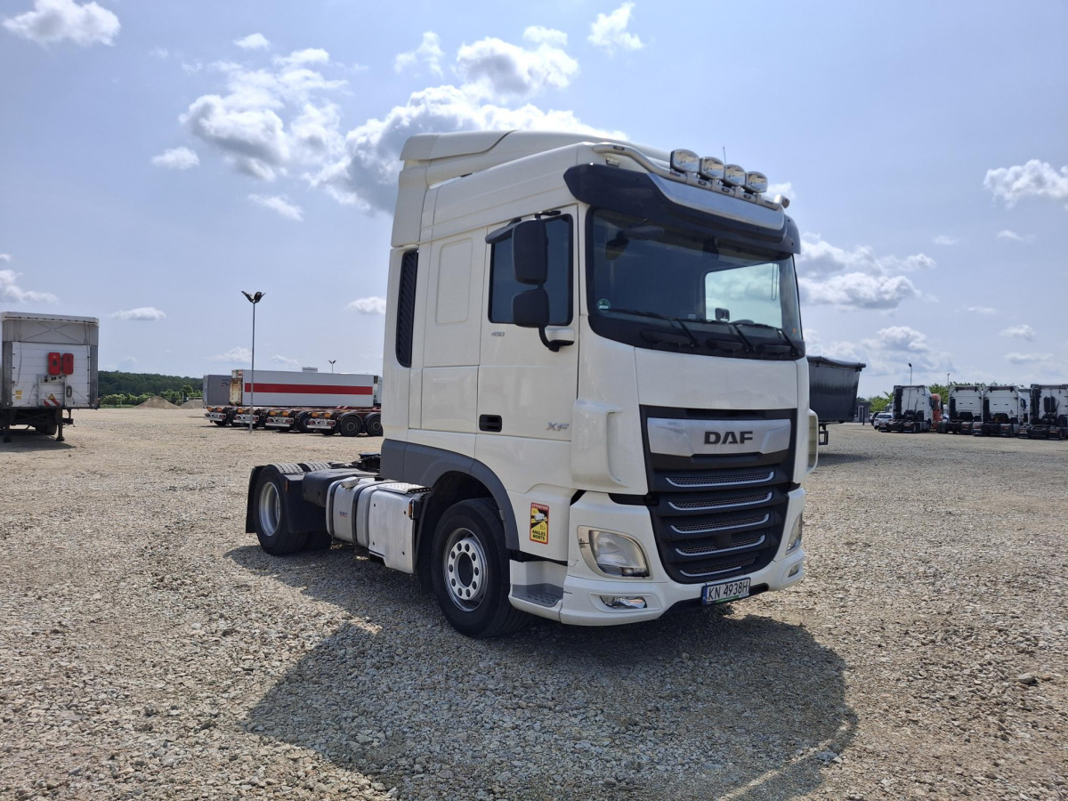 DAF XF 450 FT CIĄGNIK SIODŁOWY - Tahač: obrázek 1 DAF XF 450 FT CIĄGNIK SIODŁOWY - Tahač: obrázek 1