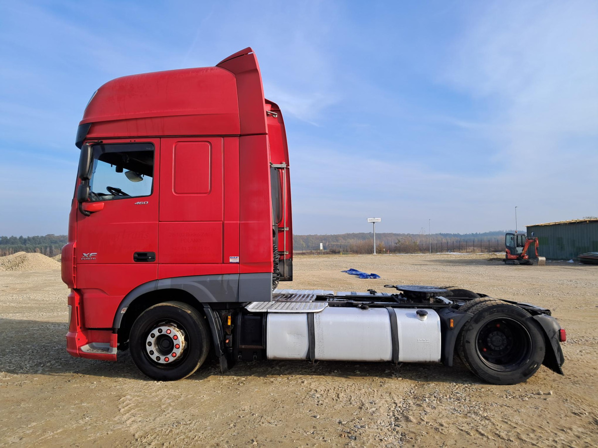 DAF XF 460 FT CIĄGNIK SIODŁOWY - Tahač: obrázek 5 DAF XF 460 FT CIĄGNIK SIODŁOWY - Tahač: obrázek 5