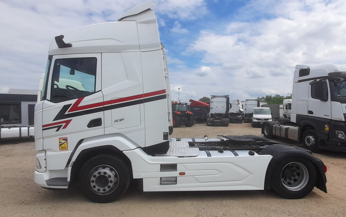 DAF XF 480 CIĄGNIK SIODŁOWY - Tahač: obrázek 4 DAF XF 480 CIĄGNIK SIODŁOWY - Tahač: obrázek 4