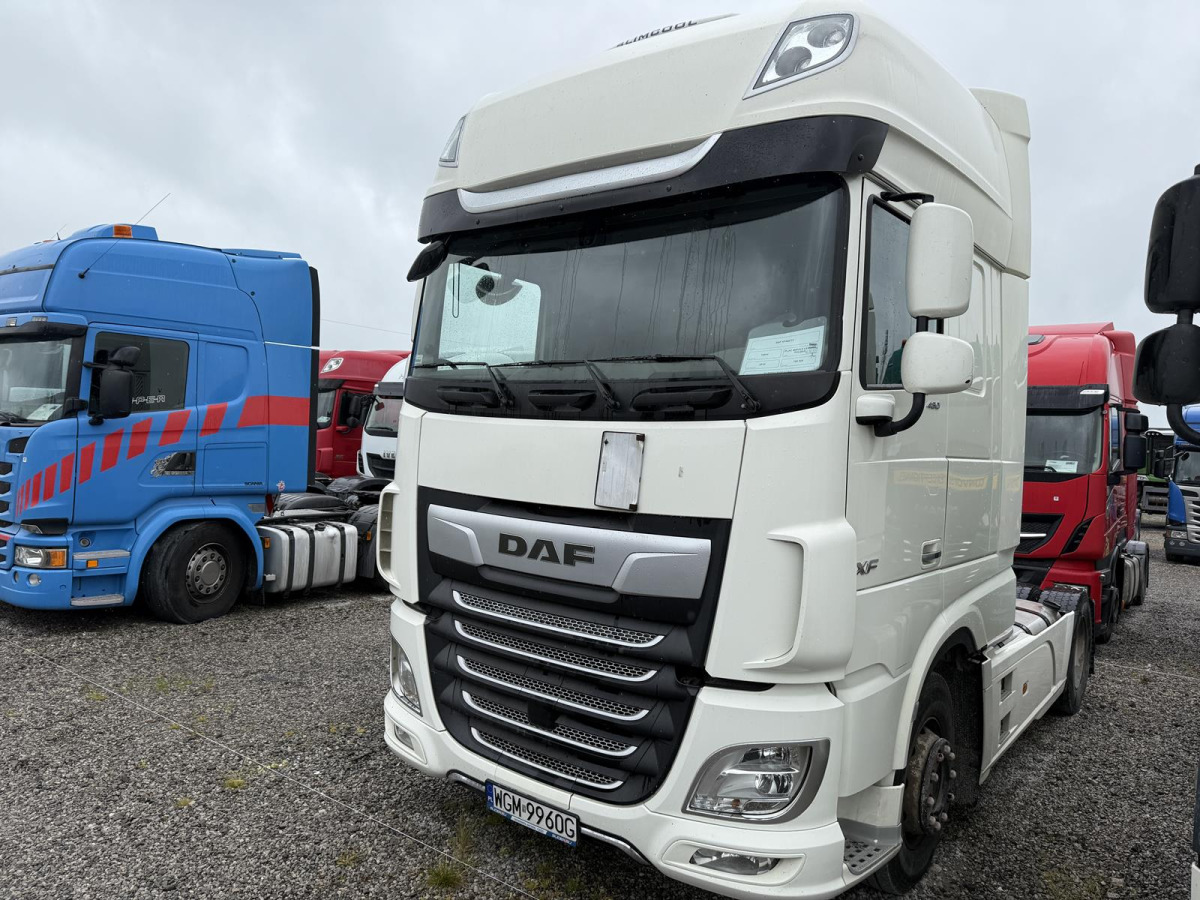 DAF XF 480 FT 4X2 SUPER SPACE CAB CIĄGNIK SIODŁOWY - Tahač: obrázek 2 DAF XF 480 FT 4X2 SUPER SPACE CAB CIĄGNIK SIODŁOWY - Tahač: obrázek 2