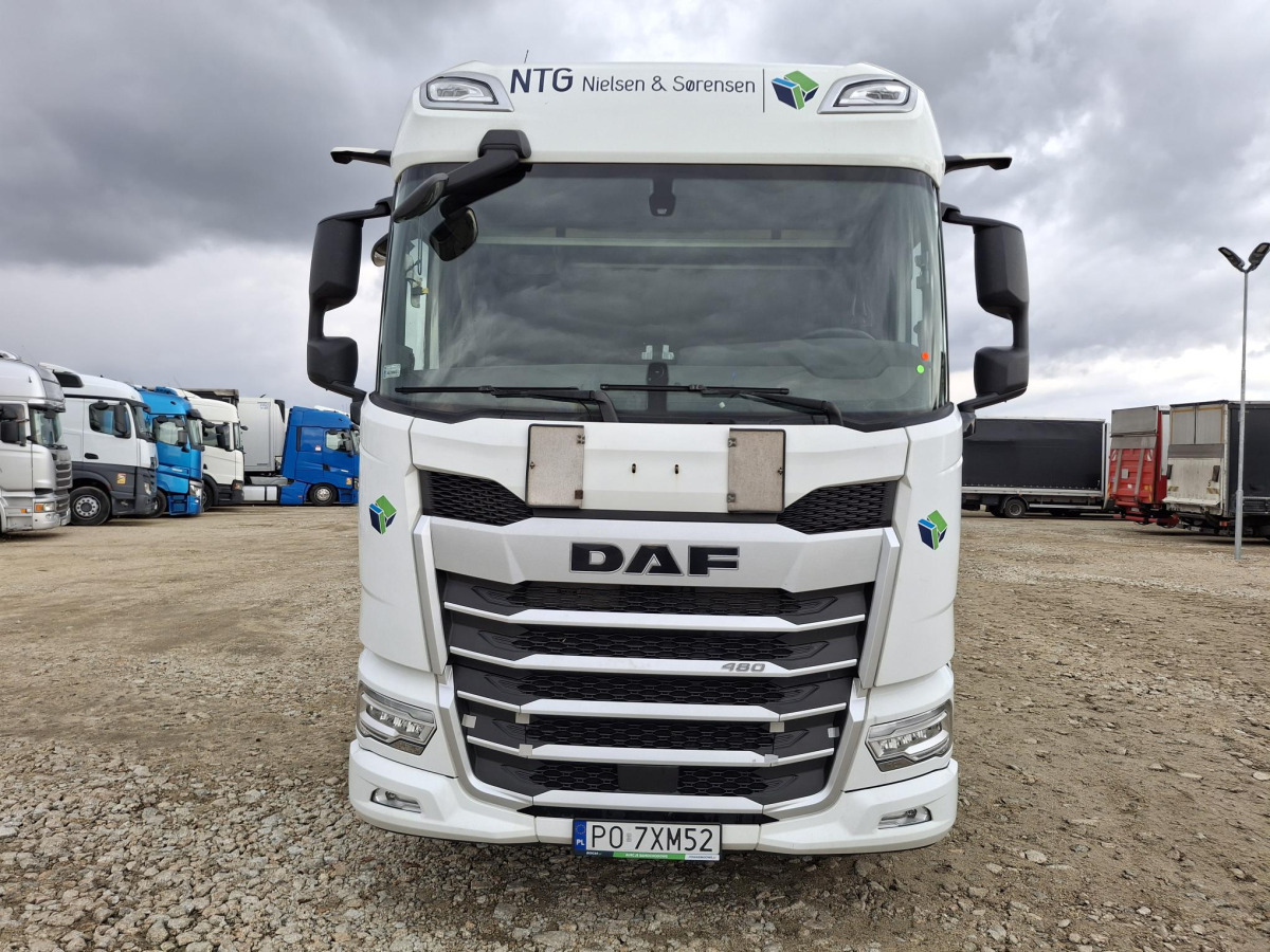 DAF XF 480 FT CIĄGNIK SIODŁOWY - Tahač: obrázek 2 DAF XF 480 FT CIĄGNIK SIODŁOWY - Tahač: obrázek 2