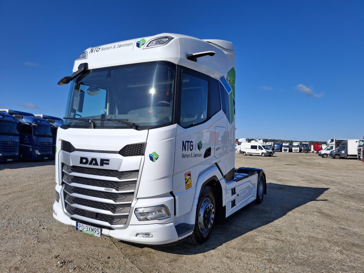 DAF XF 480 FT CIĄGNIK SIODŁOWY - Tahač: obrázek 3 DAF XF 480 FT CIĄGNIK SIODŁOWY - Tahač: obrázek 3