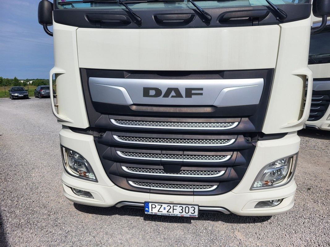 DAF XF 480 FT CIĄGNIK SIODŁOWY - Tahač: obrázek 3 DAF XF 480 FT CIĄGNIK SIODŁOWY - Tahač: obrázek 3