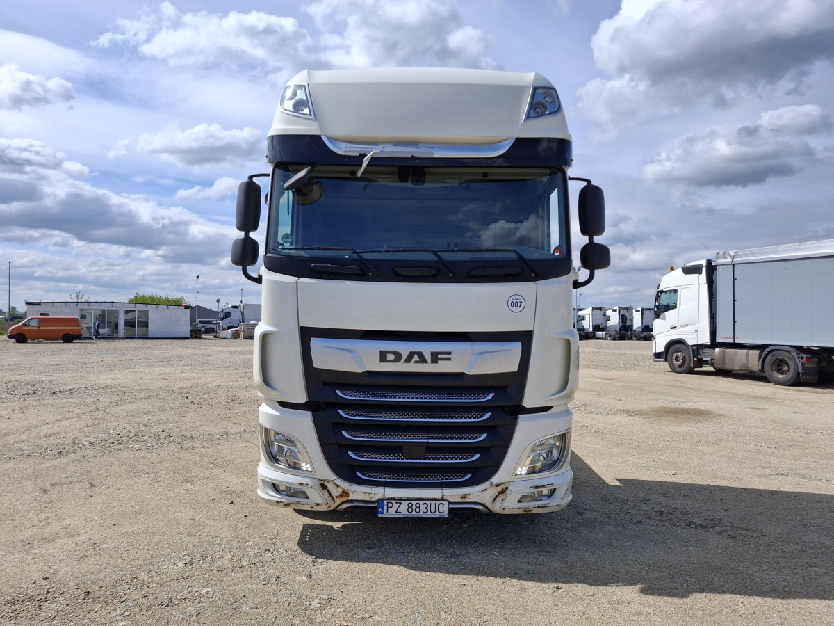 DAF XF 480 FT CIĄGNIK SIODŁOWY - Tahač: obrázek 3 DAF XF 480 FT CIĄGNIK SIODŁOWY - Tahač: obrázek 3