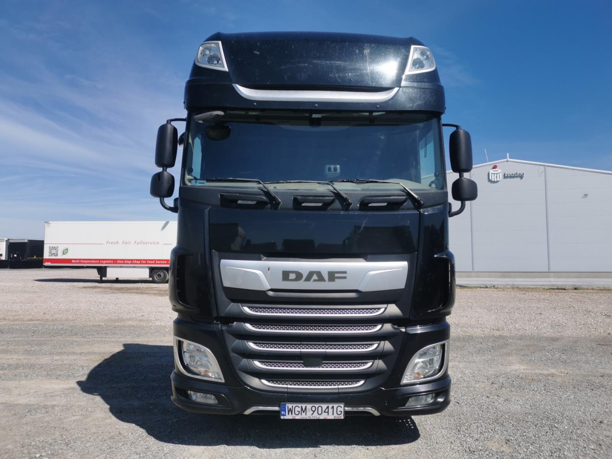 DAF XF 480 FT SUPER SPACE CAB CIĄGNIK SIODŁOWY - Tahač: obrázek 5 DAF XF 480 FT SUPER SPACE CAB CIĄGNIK SIODŁOWY - Tahač: obrázek 5