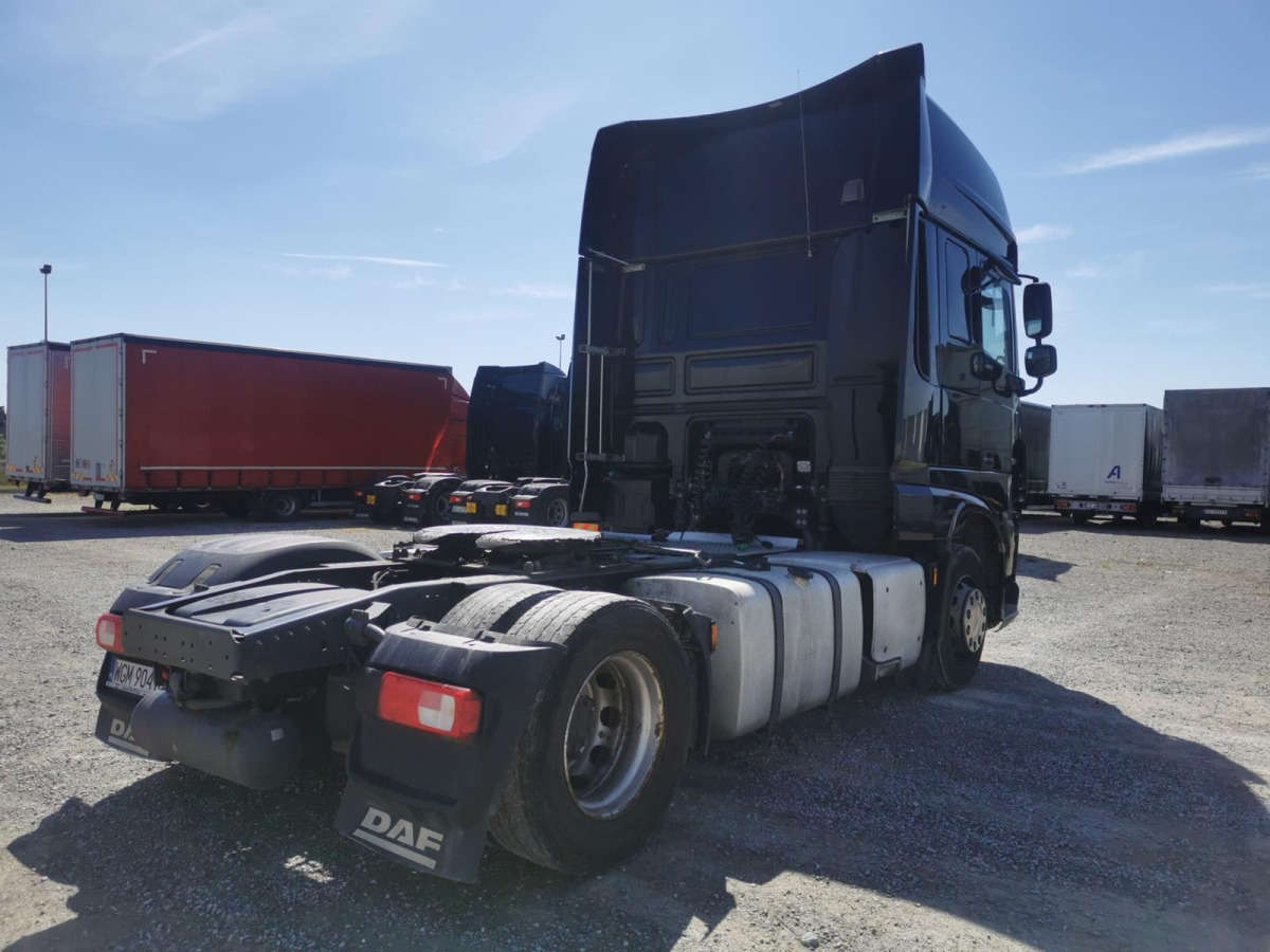 DAF XF 480 FT SUPER SPACE CAB CIĄGNIK SIODŁOWY - Tahač: obrázek 3 DAF XF 480 FT SUPER SPACE CAB CIĄGNIK SIODŁOWY - Tahač: obrázek 3