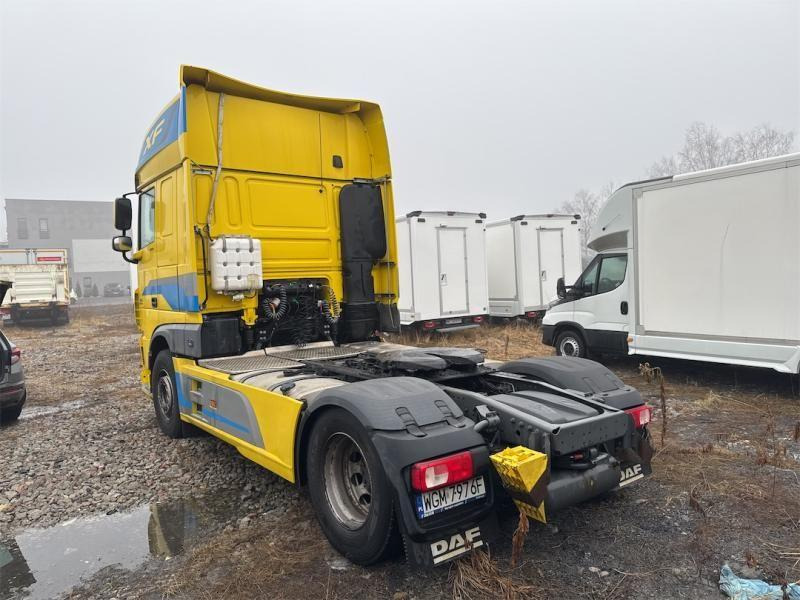 DAF XF CIĄGNIK SIODŁOWY - Tahač: obrázek 4 DAF XF CIĄGNIK SIODŁOWY - Tahač: obrázek 4