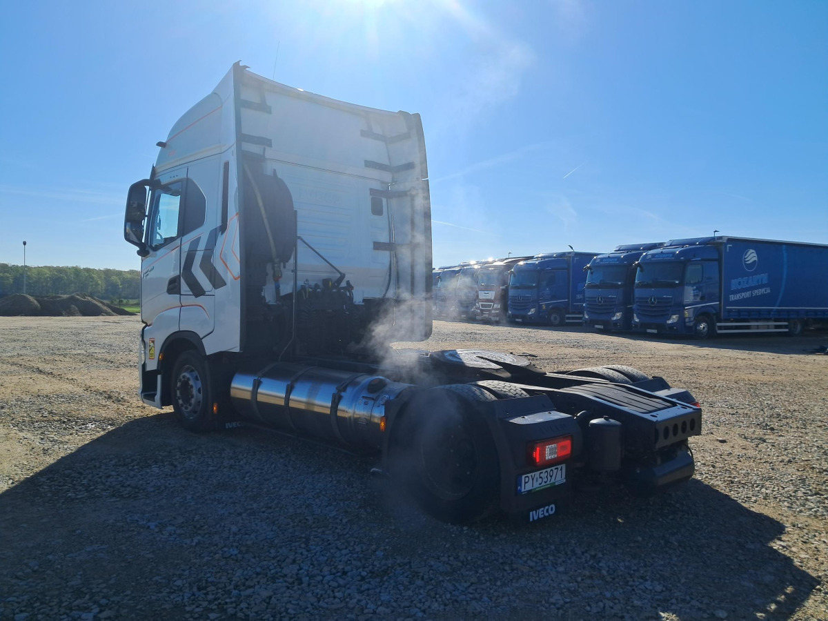 IVECO AS440ST/FP LT LNG CIĄGNIK SIODŁOWY - Tahač: obrázek 5 IVECO AS440ST/FP LT LNG CIĄGNIK SIODŁOWY - Tahač: obrázek 5