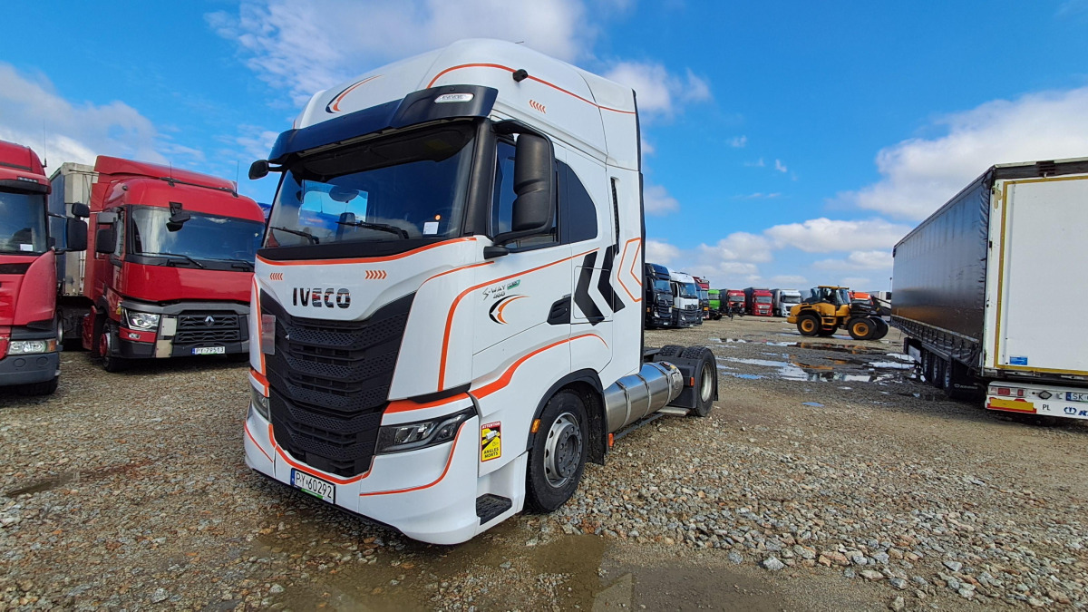 IVECO AS440ST/FP LT LNG CIĄGNIK SIODŁOWY - Tahač: obrázek 3 IVECO AS440ST/FP LT LNG CIĄGNIK SIODŁOWY - Tahač: obrázek 3