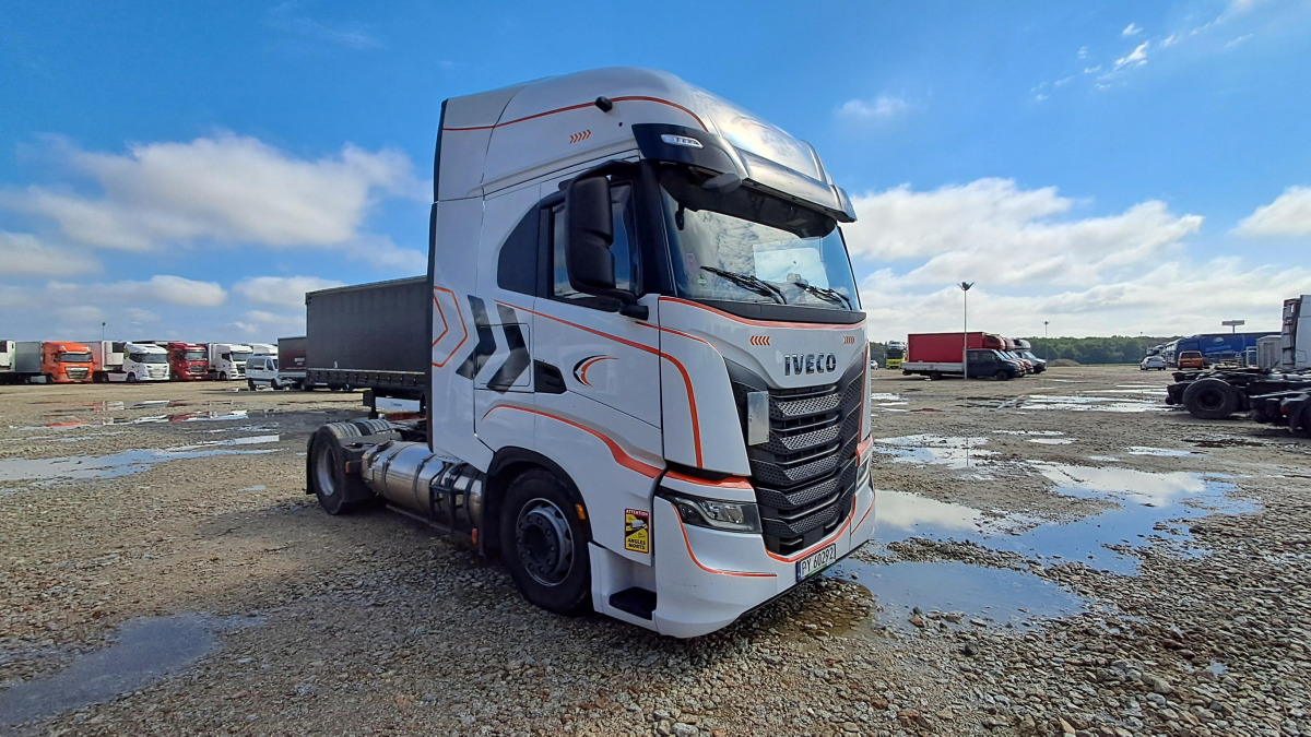 IVECO AS440ST/FP LT LNG CIĄGNIK SIODŁOWY - Tahač: obrázek 1 IVECO AS440ST/FP LT LNG CIĄGNIK SIODŁOWY - Tahač: obrázek 1