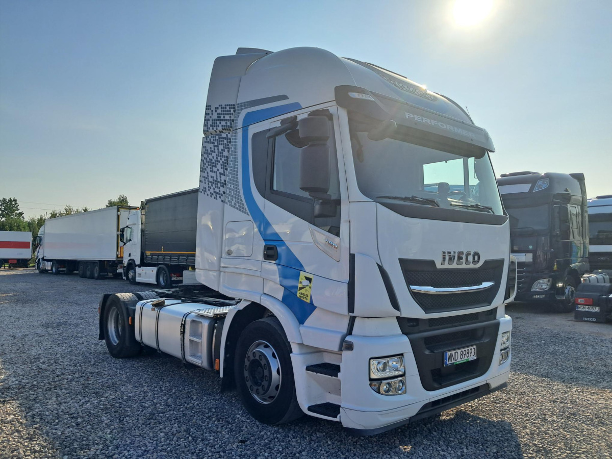 IVECO AS440ST/P CIĄGNIK SIODŁOWY - Tahač: obrázek 1 IVECO AS440ST/P CIĄGNIK SIODŁOWY - Tahač: obrázek 1