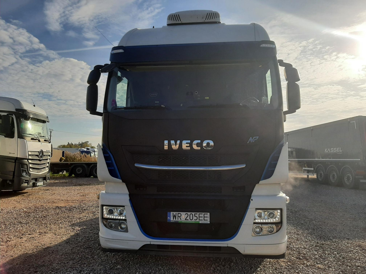 IVECO AS440ST/P LNG CIĄGNIK SIODŁOWY - Tahač: obrázek 3 IVECO AS440ST/P LNG CIĄGNIK SIODŁOWY - Tahač: obrázek 3