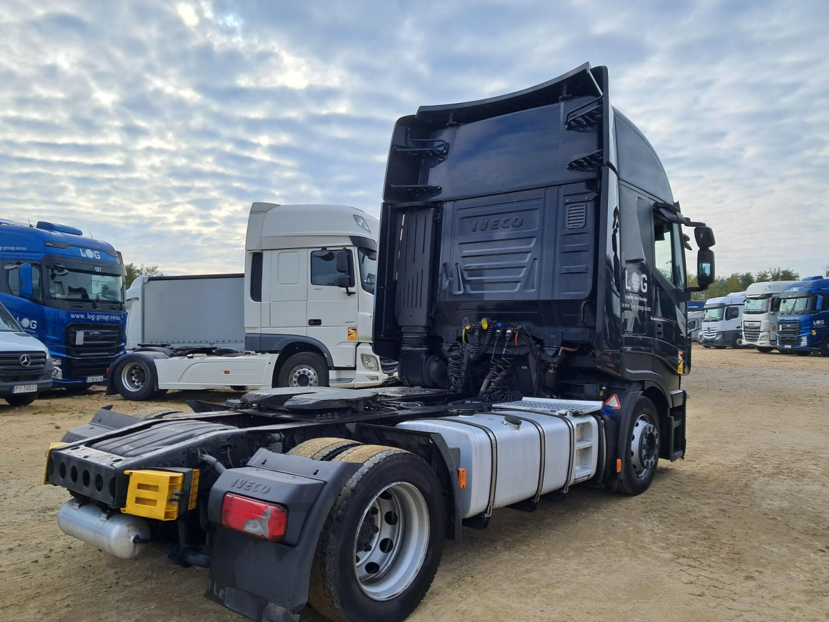 IVECO AS440T CIĄGNIK SIODŁOWY - Tahač: obrázek 5 IVECO AS440T CIĄGNIK SIODŁOWY - Tahač: obrázek 5