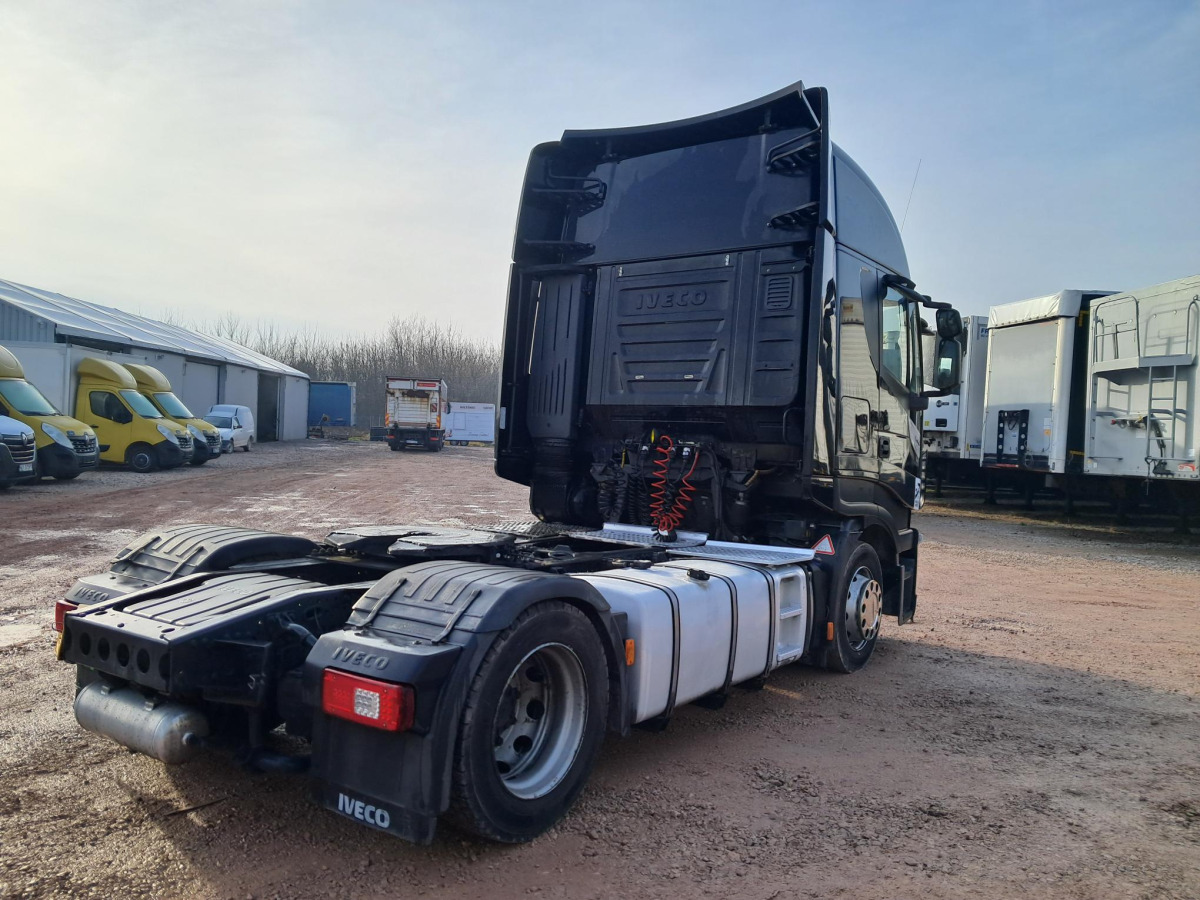 IVECO AS440T/ FP LT CIĄGNIK SIODŁOWY - Tahač: obrázek 4 IVECO AS440T/ FP LT CIĄGNIK SIODŁOWY - Tahač: obrázek 4
