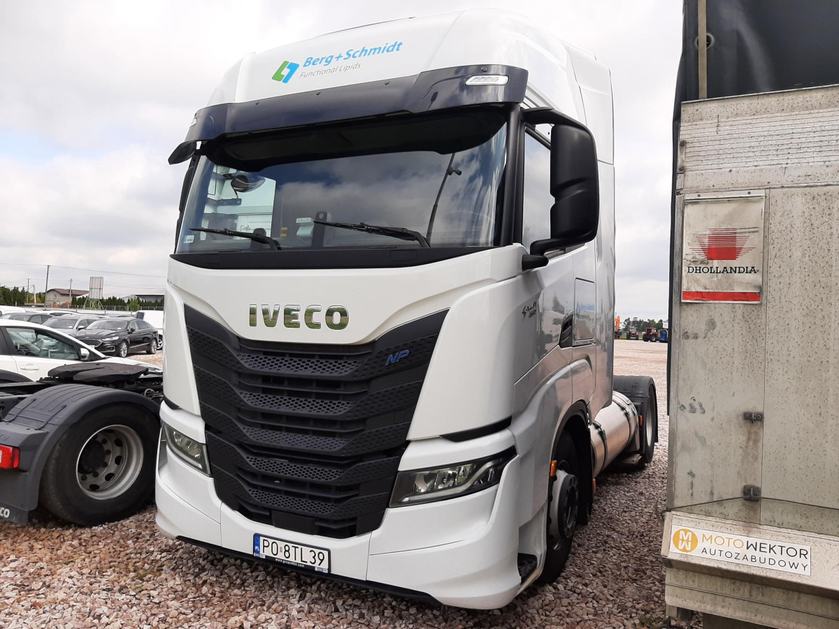 IVECO S-WAY 460 CIĄGNIK SIODŁOWY - Tahač: obrázek 2 IVECO S-WAY 460 CIĄGNIK SIODŁOWY - Tahač: obrázek 2