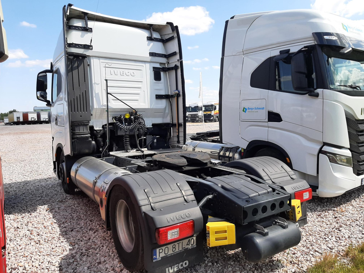 IVECO S-WAY CIĄGNIK SIODŁOWY - Tahač: obrázek 4 IVECO S-WAY CIĄGNIK SIODŁOWY - Tahač: obrázek 4