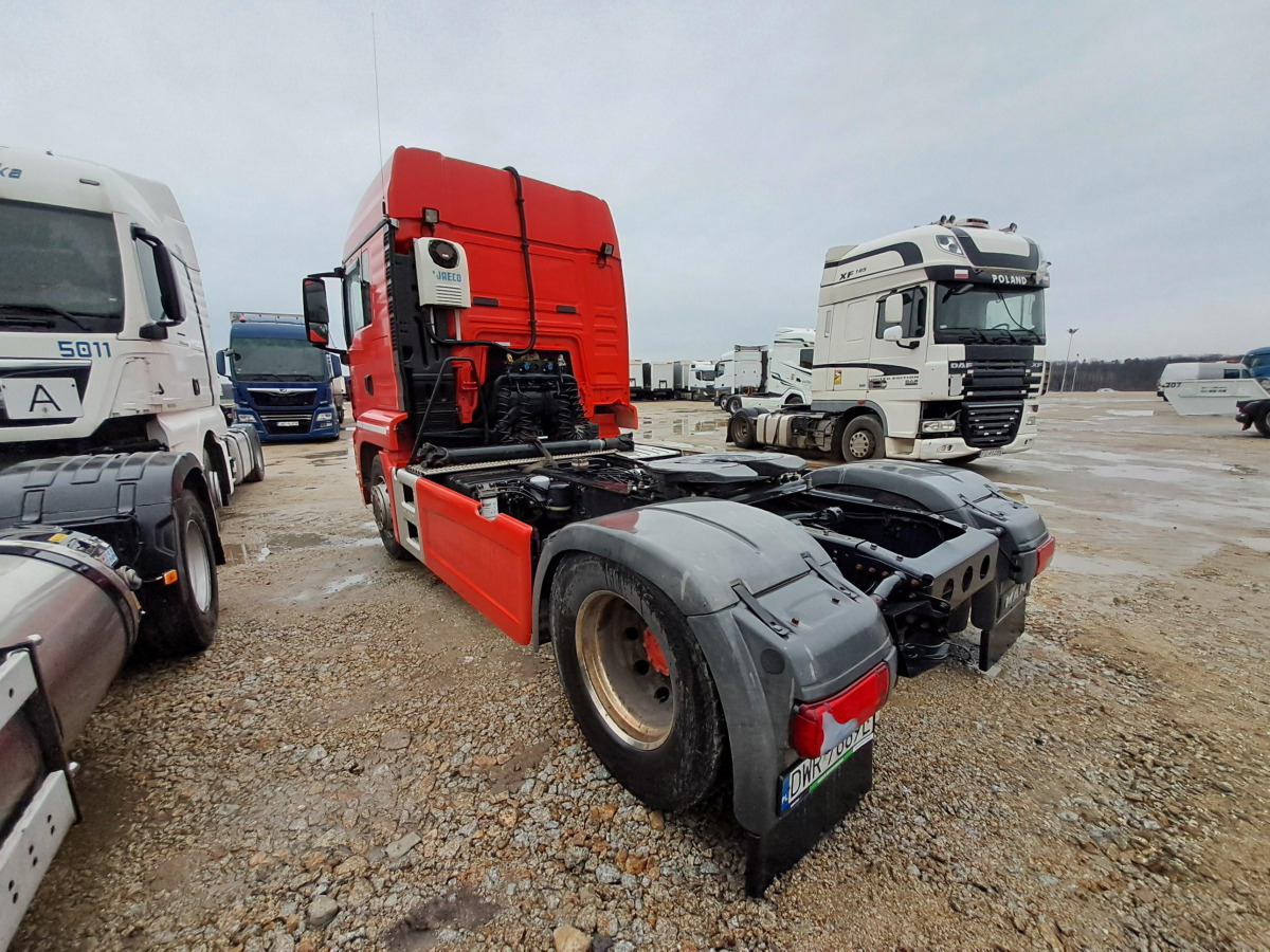 MAN TGS 18.440 4X2 CIĄGNIK SIODŁOWY - Tahač: obrázek 5 MAN TGS 18.440 4X2 CIĄGNIK SIODŁOWY - Tahač: obrázek 5
