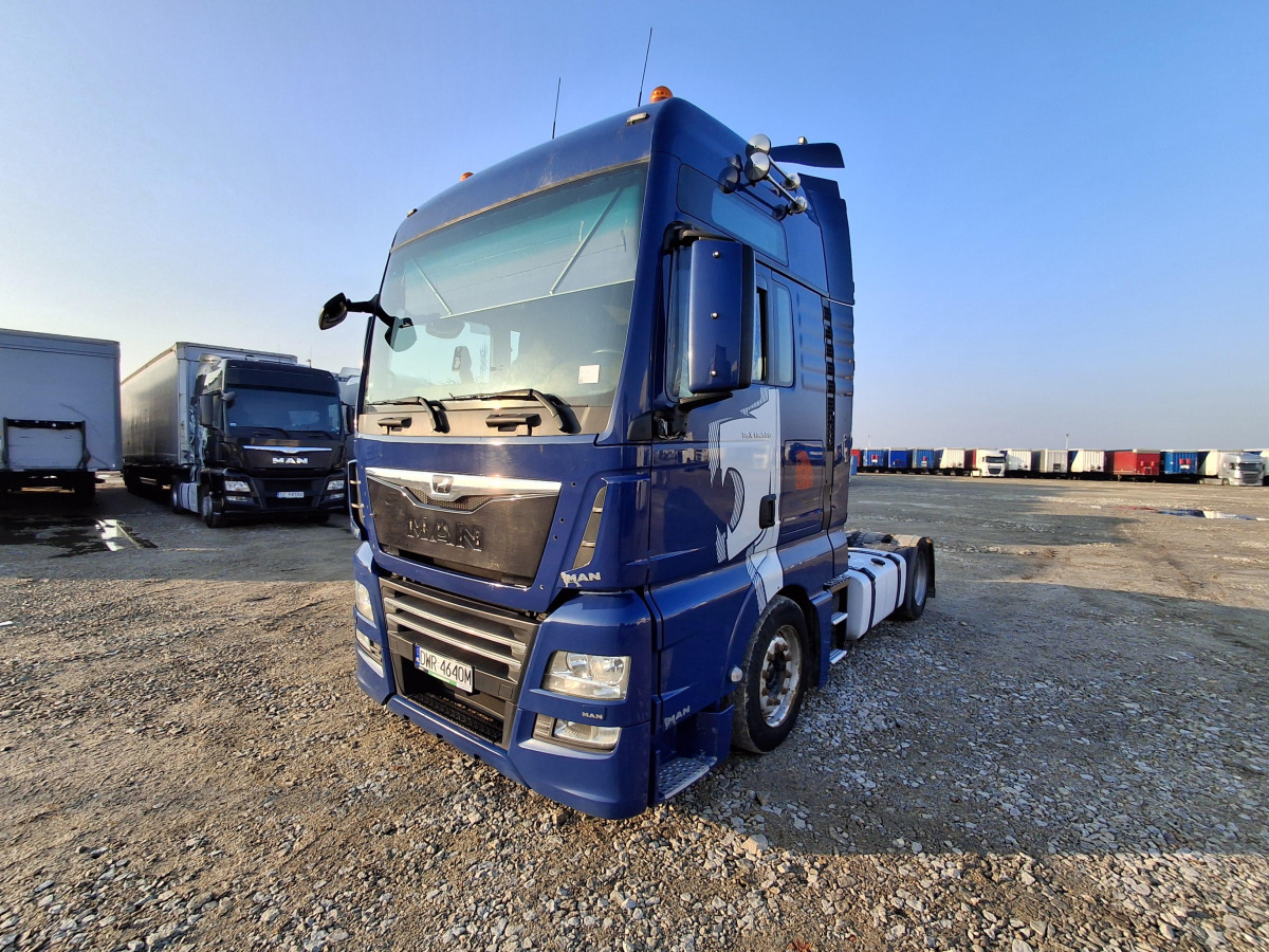 MAN TGX 18.500 CIĄGNIK SIODŁOWY - Tahač: obrázek 2 MAN TGX 18.500 CIĄGNIK SIODŁOWY - Tahač: obrázek 2