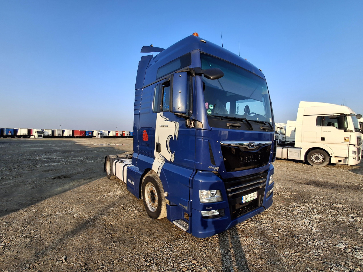 MAN TGX 18.500 CIĄGNIK SIODŁOWY - Tahač: obrázek 1 MAN TGX 18.500 CIĄGNIK SIODŁOWY - Tahač: obrázek 1