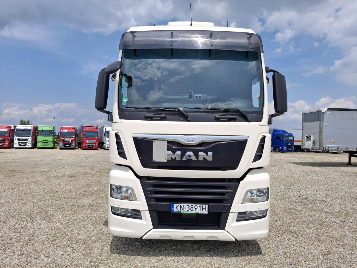 MAN TGX 18.500 CIĄGNIK SIODŁOWY - Tahač: obrázek 3 MAN TGX 18.500 CIĄGNIK SIODŁOWY - Tahač: obrázek 3