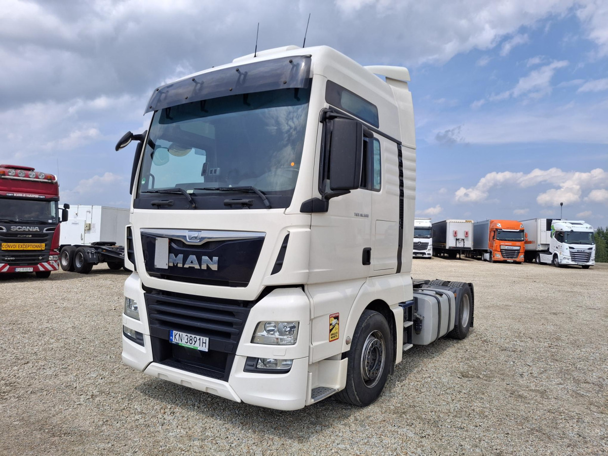 MAN TGX 18.500 CIĄGNIK SIODŁOWY - Tahač: obrázek 2 MAN TGX 18.500 CIĄGNIK SIODŁOWY - Tahač: obrázek 2