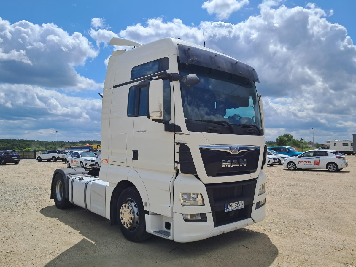 MAN TGX CIĄGNIK SIODŁOWY - Tahač: obrázek 1 MAN TGX CIĄGNIK SIODŁOWY - Tahač: obrázek 1